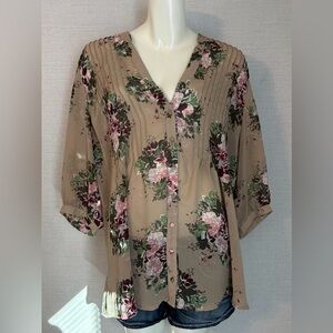Women’s Size 1(X) vintage Torrid Floral Layering Blouse